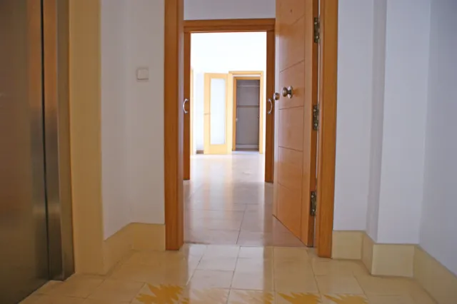 Piso en venta de cuatro habitaciones, zona Plaza Patines Palma — 16