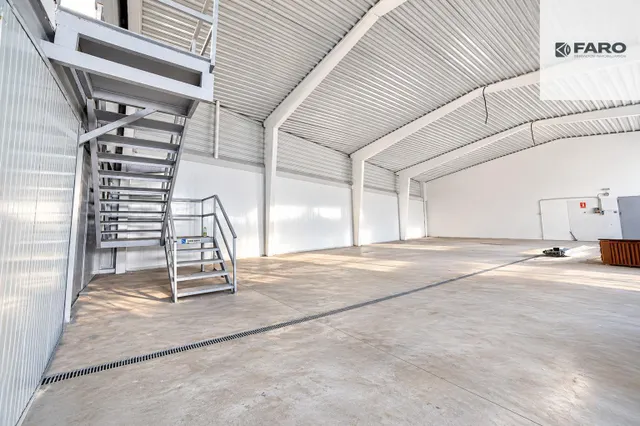 Nave industrial recientemente reformada en Carreño – 358 m2 y finca vallada de 697 m2 — 8