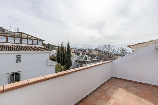 Casa única en Granada capital. — 26