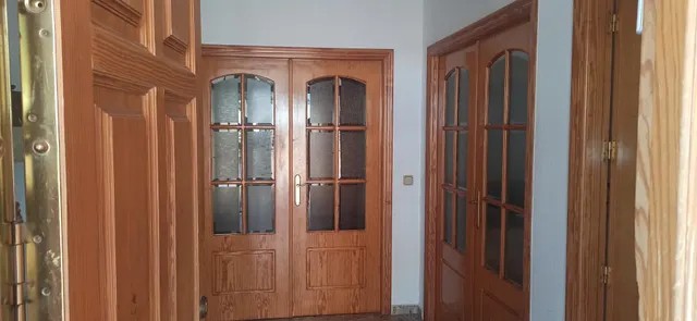 CHALET INDEPENDIENTE CON PARCELA URBANA. IDEAL INVERSORES. — 35