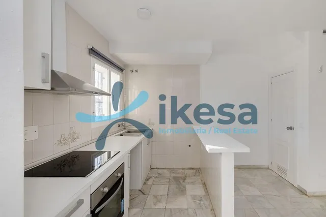 Venta de Casa Adosada en Marbella, Málaga. — 9