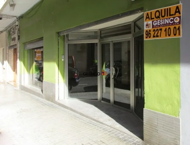 LOCAL COMERCIAL EN ALQUILER