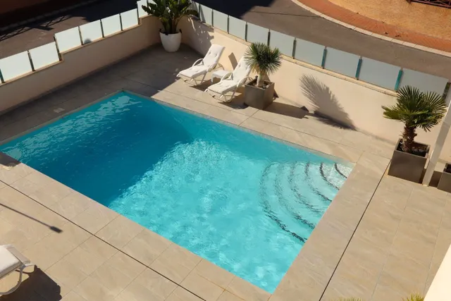 Villa 3 habitaciones 233m² en venta - La alberca — 48