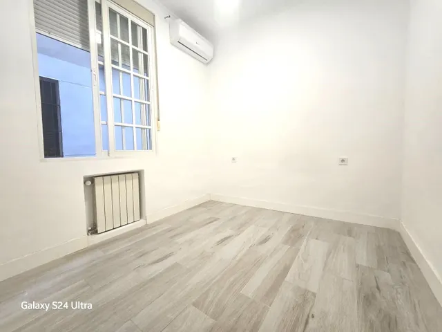 Planta baja 1 habitación 72m² en alquiler - Centro — 4