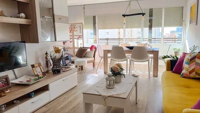 Piso en venta en calle esperanto levante benidorm — 49