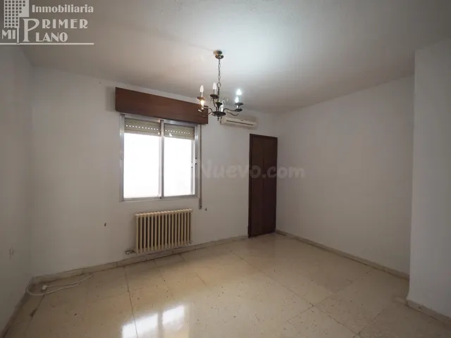 *¡OPORTUNIDAD DE ULTIMA HORA! 2 pisos y local-garaje en vent - foto 4