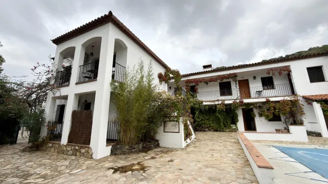 Exclusivo Hotel en Almonaster la Real con Vistas Panorámicas — 6