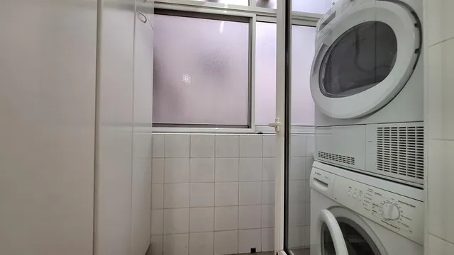 Piso SIN AMUEBLAR de 4 dormitorios con garaje en Los Molinos del Río — 11