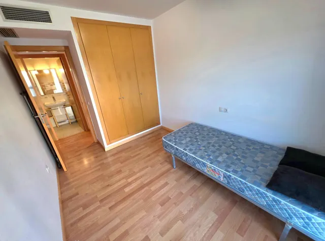 Oportunidad única en el Auditorio: Acogedora vivienda de 2 habitaciones con garaje y trastero — 17