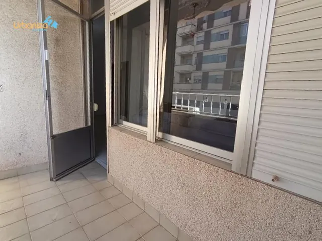 Amplia Casa en María Auxiliadora, Badajoz - Oportunidad Única por €429,000 — 12