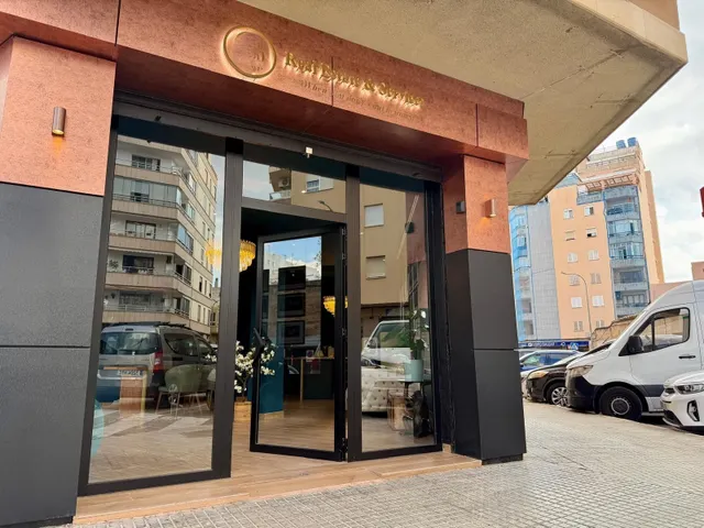 Local comercial 90m² en venta - Foners — 15