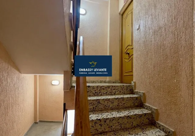 VENTA de DOS LOCALES en ZONA PREMIUM de OCIO  + vivienda de tres dormitorios  ZONA CENTRO PASEO MARITIMO — 14