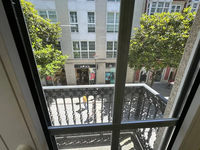 Primera Planta en Venta en Calle de la Reina — 26