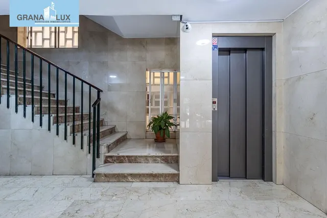 Piso amplio y luminoso en Ronda–Arabial — 25