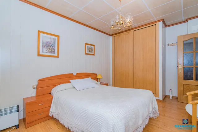 CHALET INDEPENDIENTE EN BEAS DE GRANADA — 33