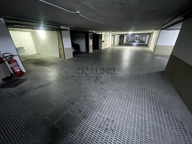 GARAJE EN VENTA EDIFICIO (AVDA. PONTEJOS, 29) EDIFICIO NORAY - foto 3