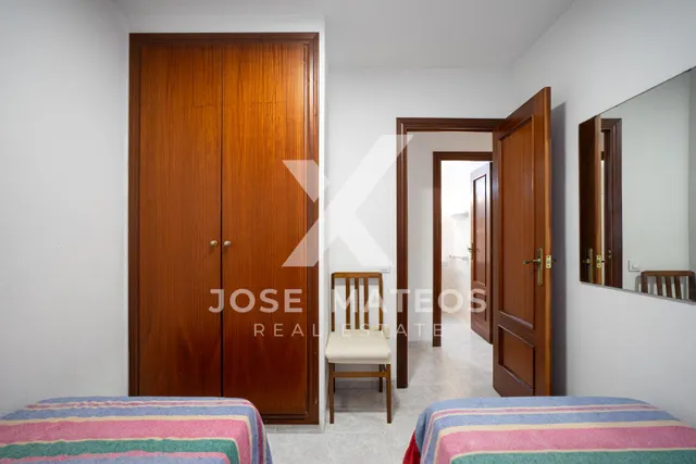 PISO EN PRIMERA LÍNEA DE PLAYA — 10