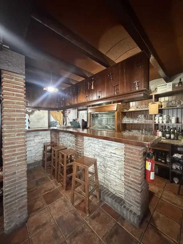 Restaurante 350m² en venta - Costa Del Sol — 2