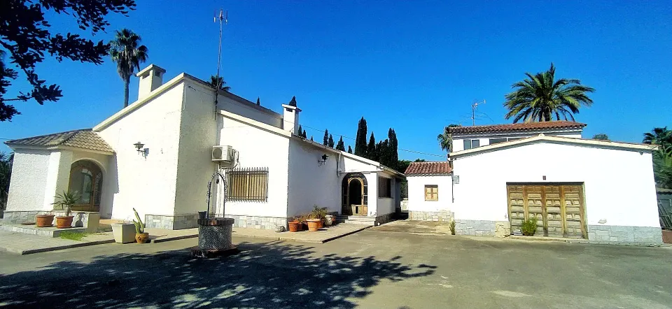 CHALET EN VENTA EL PTDA. LLANO DE SAN JOSE