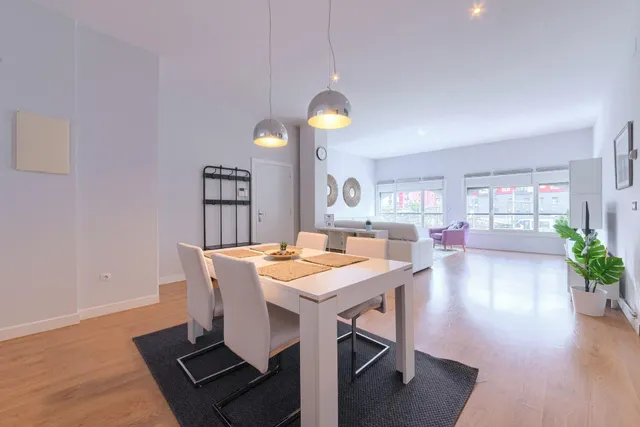 Se vende Espectacular piso con licencia turística a 7 min del Casco Viejo — 6