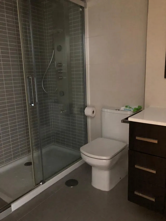 Amplio Piso en el Centro de Ponferrada - Ideal para Familias — 21