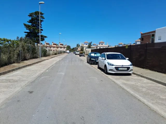 PARCELA URBANA EN LA ZONA DE LA JARA - foto 5