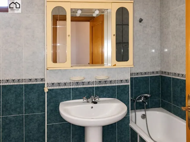✨ ¡OPORTUNIDAD EN UNA DE LAS ZONAS MÁS DEMANDADAS DE TORREVIEJA! ✨ — 9