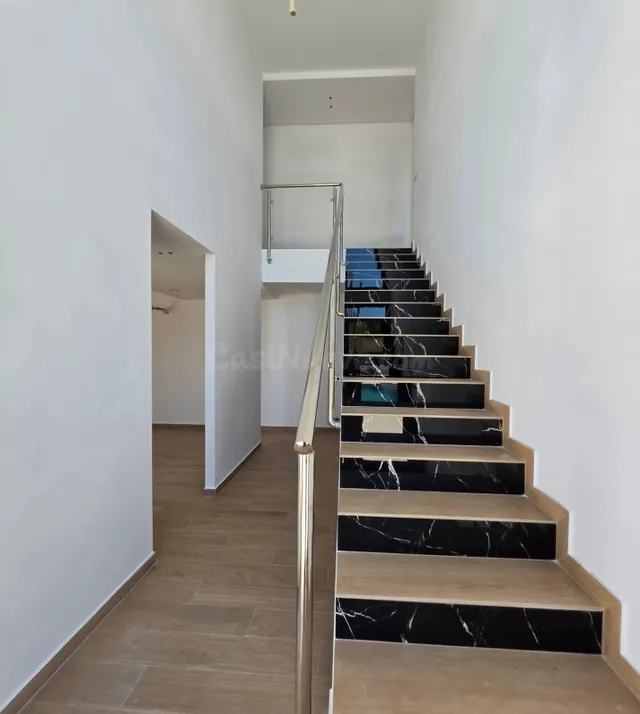 Exclusiva vivienda unifamiliar de obra nueva con piscina pri - foto 5