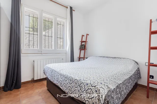 CASA A  NOSTRA SENYORA DE LOURDES — 14