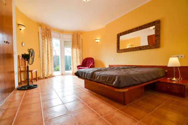 Villa con piscina privada en la playa de Riumar — 11