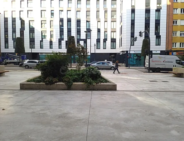 Local comercial 302m² en alquiler - Centro - foto 4