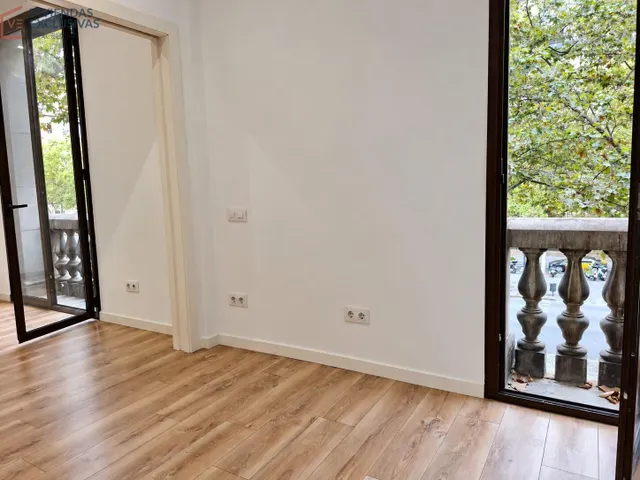 Espacio de oficinas con 110m2 en Zona Centro - Eixample-  Gran Via CC — 8