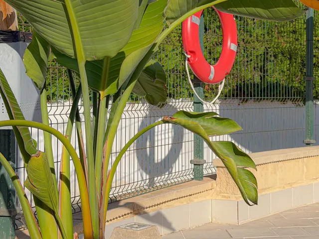 Torreblanca! Encantador bungalow reformado con 2 terrazas en urbanización exclusiva con 2 piscinas comunitarias — 4