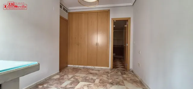 VIVIENDA CON LAS MEJORES CALIDADES Y NUEVA CONSTRUCCIÓN — 31