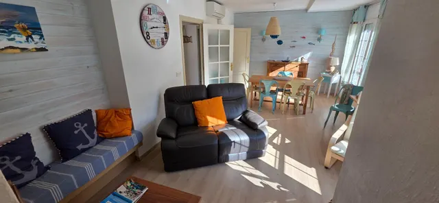 Exclusivo apartamento reformado con vistas al mar y al puerto en el corazón de L’Ametlla de Mar — 5