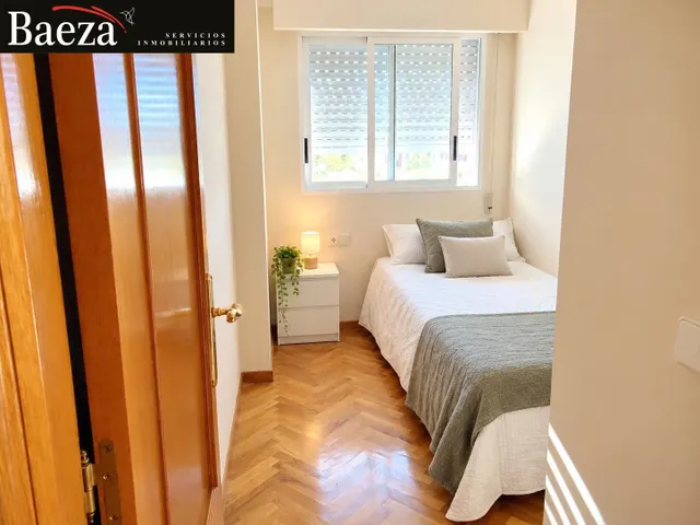 MAGNÍFICO ÁTICO CON GRAN TERRAZA EN PLANTA + GARAJE — 16