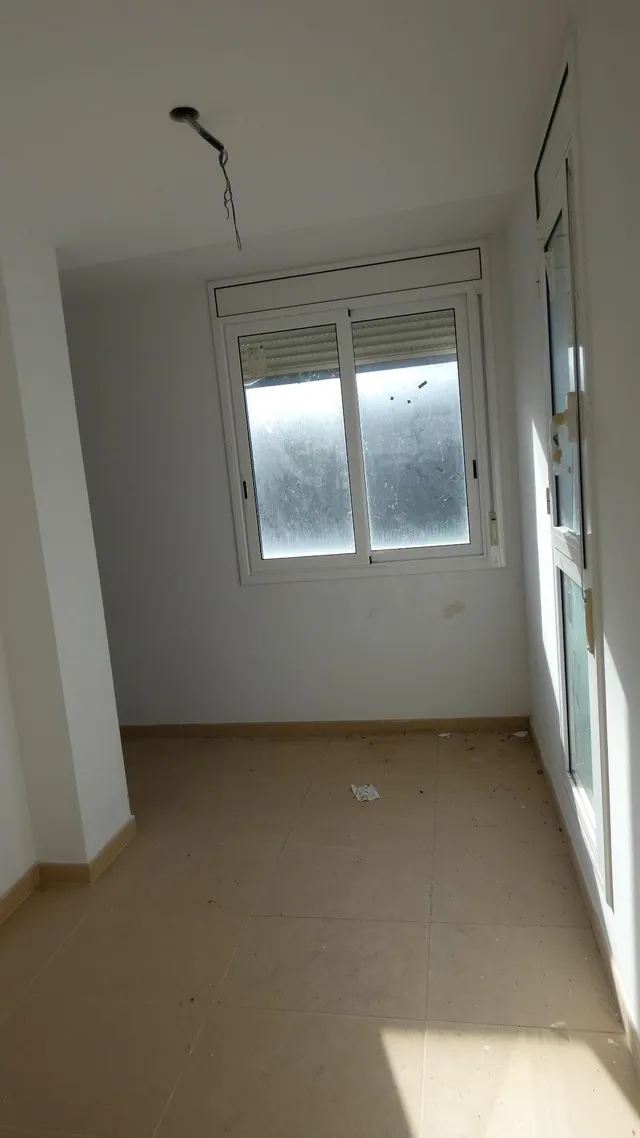 CASA EN CONSTRUCCIÓ A LA LLACUNA — 16