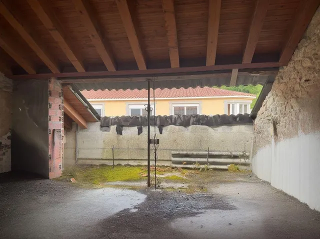 Casa de piedra en camino de Santiago en Corcubion — 26