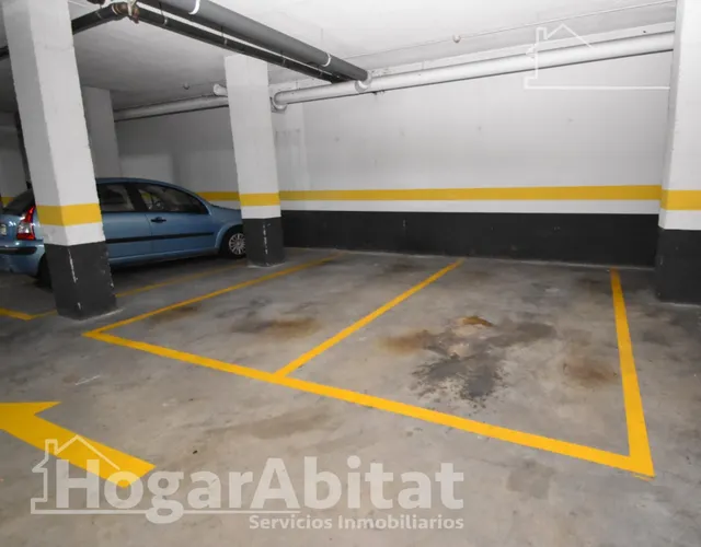 Luz, amplitud y confort familiar en este exclusivo piso esquinero en residencial con piscina, garaje y trastero — 43