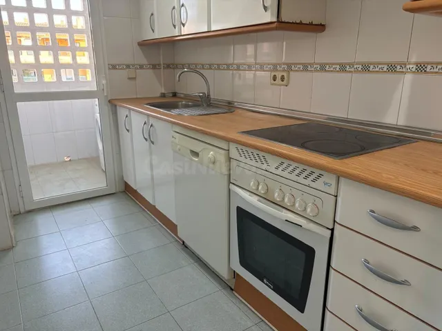Ático dúplex · san pedro de alcántara · urbanización con piscina — 20