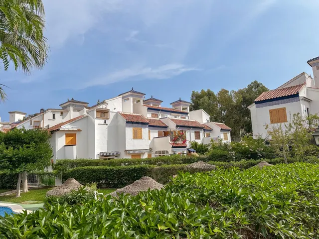 Apartamento en La Mata Torrevieja - foto 2