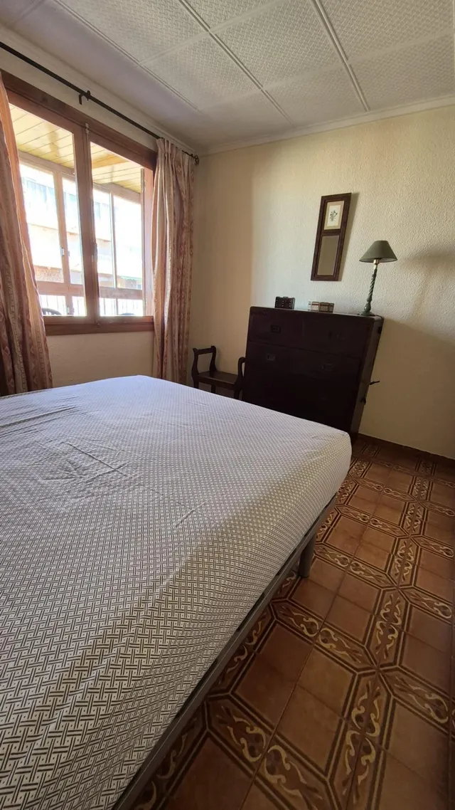 ¡SUPER PRECIO! APARTAMENTO EN PRIMERA LINEA DE PLAYA CON VISTAS AL MAR + PISCINA COMUNITARIA — 11