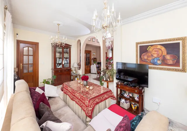 Maravillosa vivienda en Monteluz - foto 2
