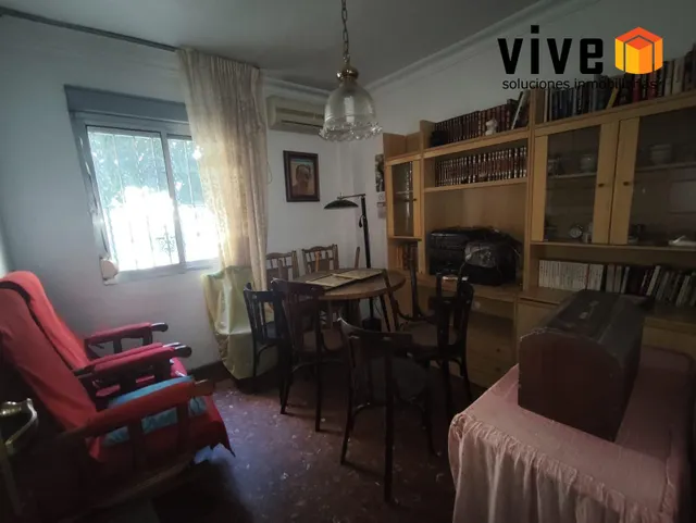 Amplia vivienda en Hermandad del Trabajo — 20