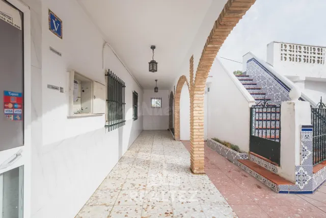 Venta Las Flores – A 2 km del Circuito de Jerez — 3