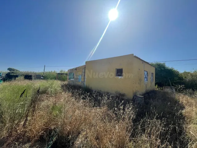 Parcela Rústica con Casa junto a Playa de Punta Candor, Rota - foto 2