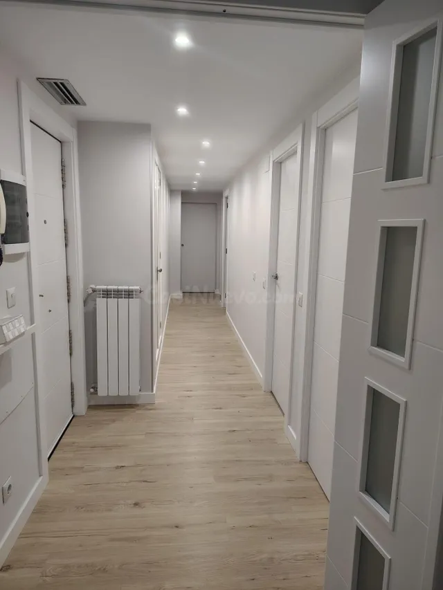 Piso 3 habitaciones 80m² en venta - Avenida Santa Ana — 4
