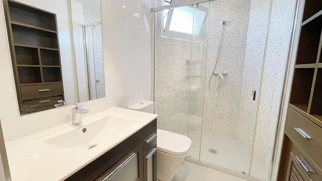 ¡EN ALQUILER PARA ESTUDIANTES! habitaciones EN CHALET CON REFORMA RECIENTE EN VILLANUEVA DE LA CAÑADA. — 21
