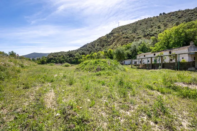 Gran terreno en la Carretera de la Sierra — 5