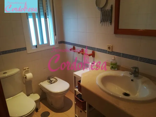 EXCELENTE APARTAMENTO SEMINUEVO EN ZONA AYUNTAMIENTO. — 8